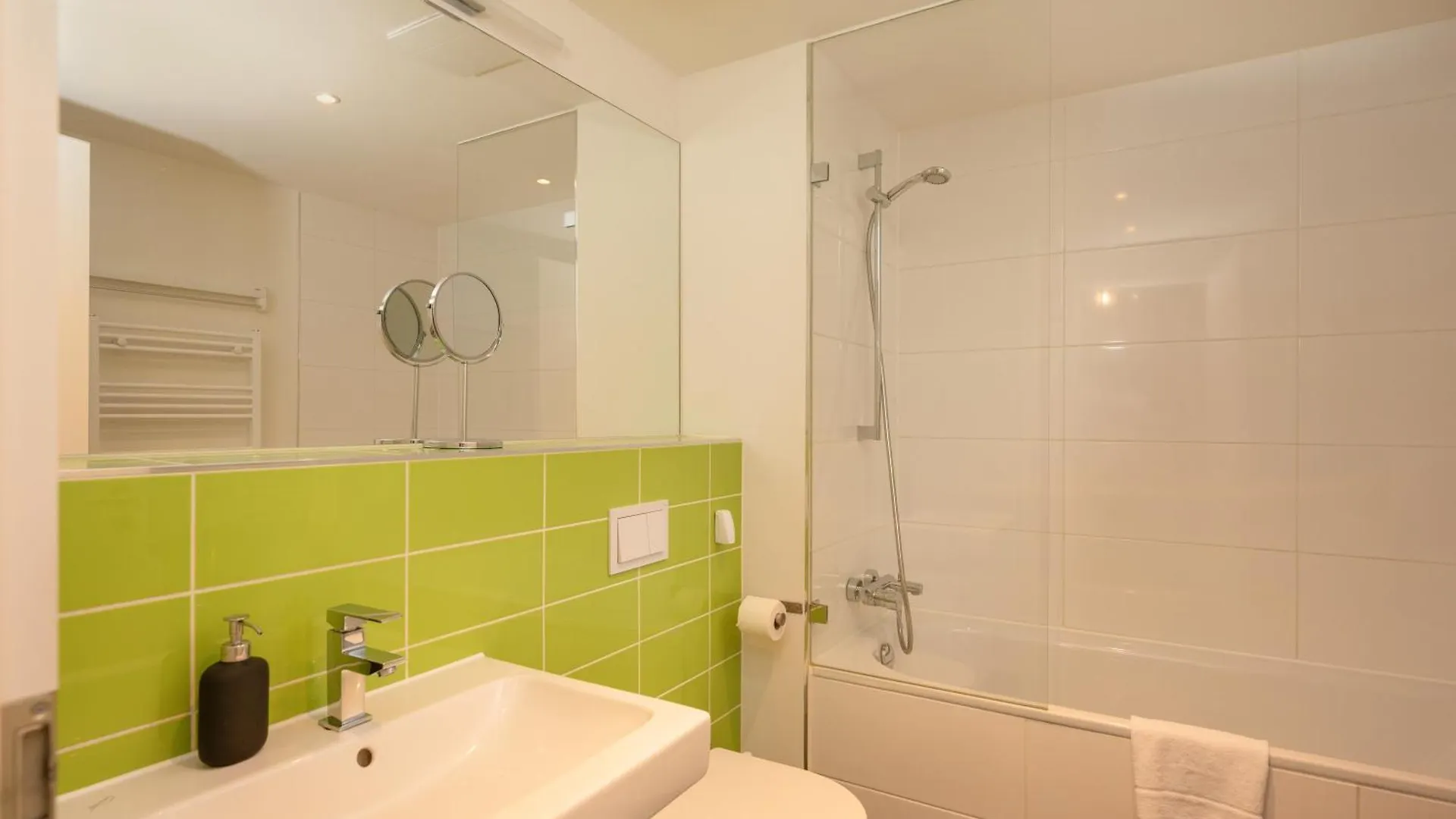 ברלין Holiday At Alexanderplatz Apartments גרמניה